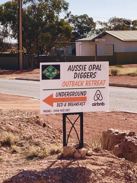 Aussie Opal Diggers Outback Retreat-Undergound - Accommodation in Bendigo 24