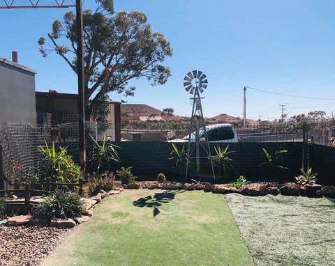 Aussie Opal Diggers Outback Retreat-Undergound - Accommodation in Bendigo 23