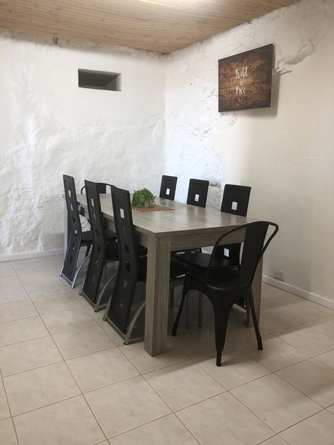 Aussie Opal Diggers Outback Retreat-Undergound - Accommodation in Bendigo 15