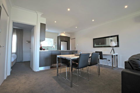 Adelaide DressCircle Apartments - Archer Street - Accommodation in Bendigo 8