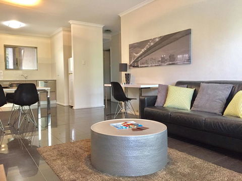 Adelaide DressCircle Apartments - Archer Street - Accommodation in Bendigo 7
