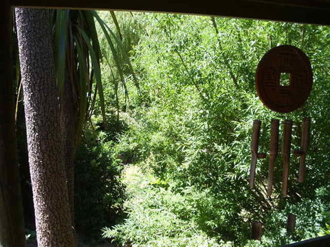 Hilltop - Accommodation in Bendigo 12