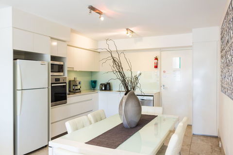 Bayview Beachfront Apartments, In Town Right On The Beach - Accommodation in Bendigo 42