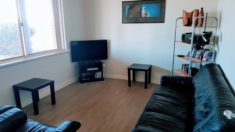 Beachside Escape On The Esplanade - Accommodation in Bendigo 6