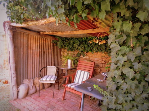 The Pig And Whistle - Accommodation in Bendigo 8