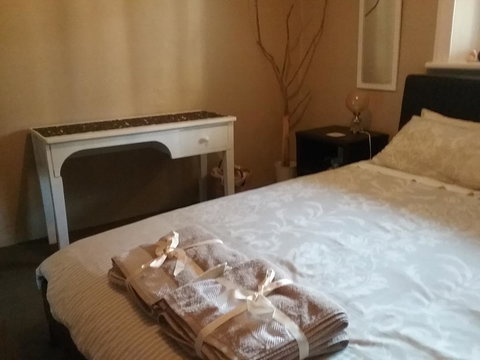 The Pig And Whistle - Accommodation in Bendigo 30