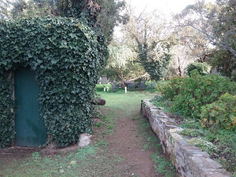 The Pig And Whistle - Accommodation in Bendigo 25