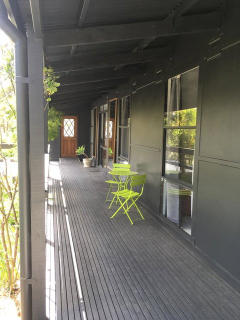 Hilltop Too - Accommodation in Bendigo 10