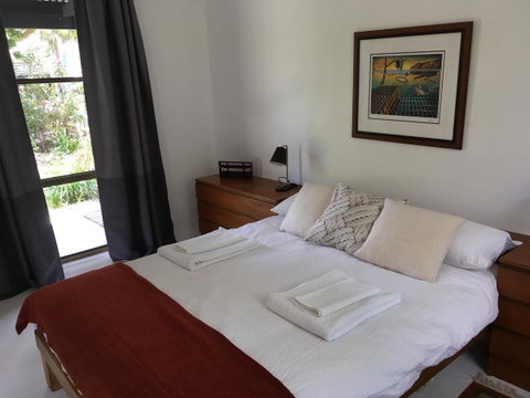 Hilltop Too - Accommodation in Bendigo 9