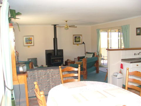Taralee Orchards - Accommodation in Bendigo 10