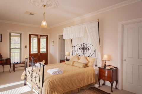 Angaston Saleyards Luxury Accommodation - Accommodation in Bendigo 6
