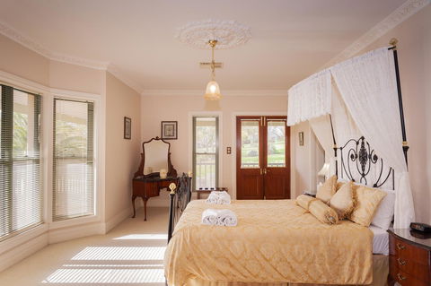 Angaston Saleyards Luxury Accommodation - Accommodation in Bendigo 1