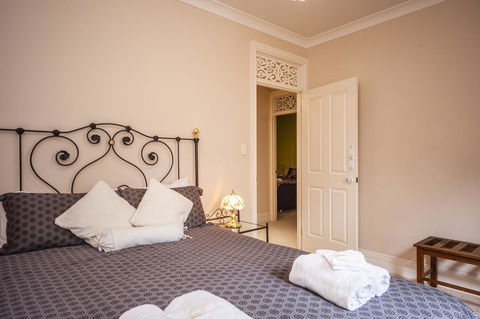 Angaston Saleyards Luxury Accommodation - Accommodation in Bendigo 3