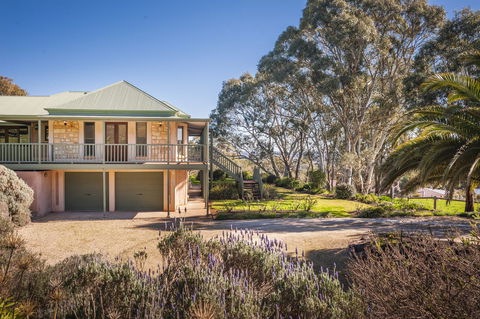 Angaston Saleyards Luxury Accommodation - Accommodation in Bendigo 22