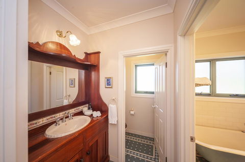 Angaston Saleyards Luxury Accommodation - Accommodation in Bendigo 14