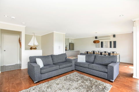 'Hope House' - Encounter Bay - Accommodation in Bendigo 4