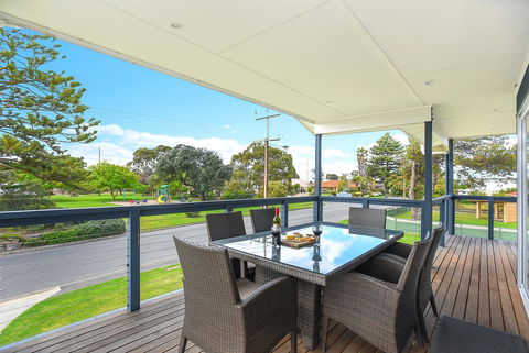 'Hope House' - Encounter Bay - Accommodation in Bendigo 23