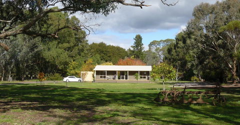 Camawald Coonawarra Cottage B&B - Accommodation in Bendigo 0