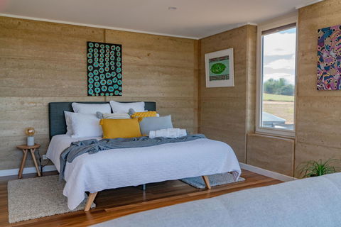 Ecopia Retreat - Accommodation in Bendigo 4