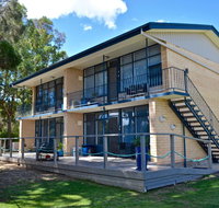 Longbeach Apartments