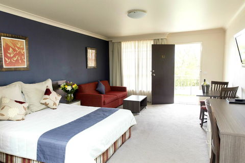 Bathurst Motor Inn - Accommodation in Bendigo 1