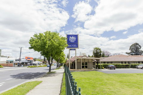 Bathurst Motor Inn - Accommodation in Bendigo 22
