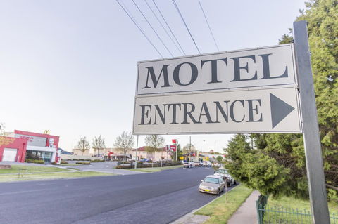 Bathurst Motor Inn - Accommodation in Bendigo 35