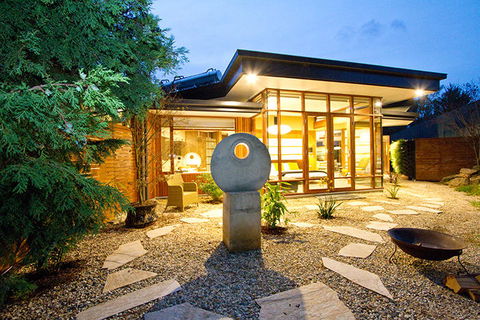 Sticky Rice Villas - Accommodation in Bendigo 10