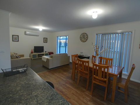 DBJ Holiday Units - Accommodation in Bendigo 3
