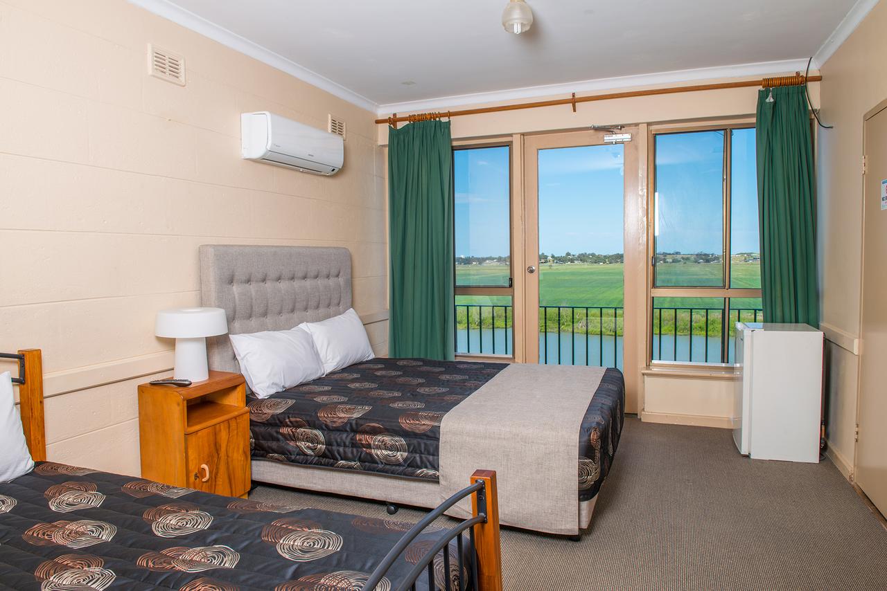 Tailem Bend SA Accommodation in Bendigo