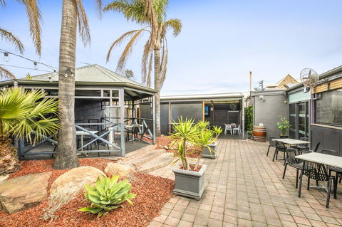 Nightcap At Exeter Hotel - Accommodation in Bendigo 27