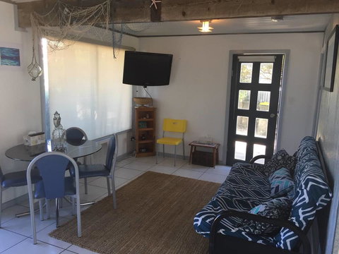 SHAKIN' SHACK - Accommodation in Bendigo 14