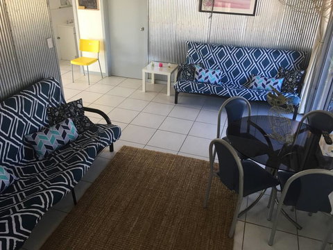 SHAKIN' SHACK - Accommodation in Bendigo 11