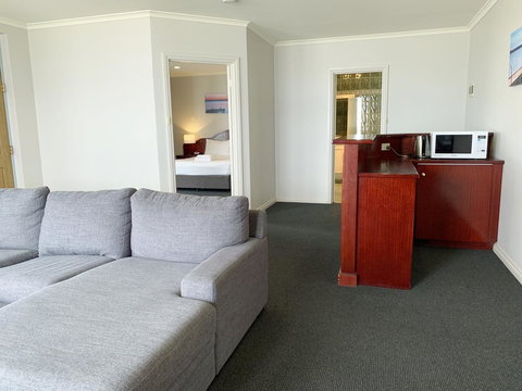 Hilton Beachfront Motel - Accommodation in Bendigo 16