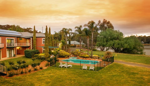 Clare Country Club - Accommodation in Bendigo 0