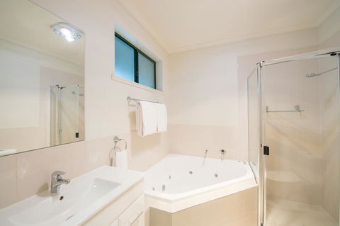 Clare Country Club - Accommodation in Bendigo 19