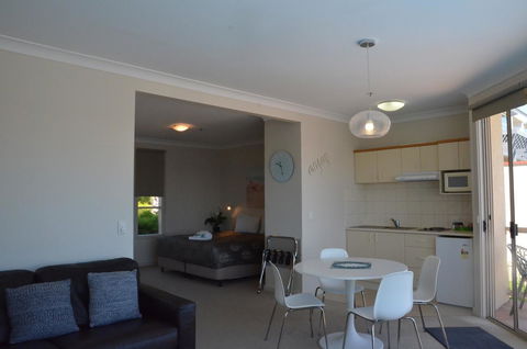 The Bluff Resort Apartments - Accommodation in Bendigo 24