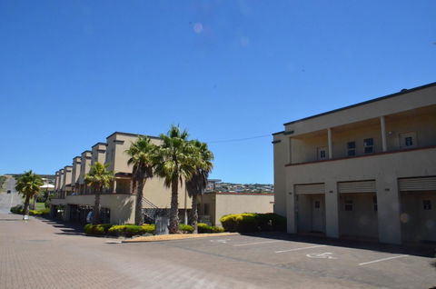 The Bluff Resort Apartments - Accommodation in Bendigo 23