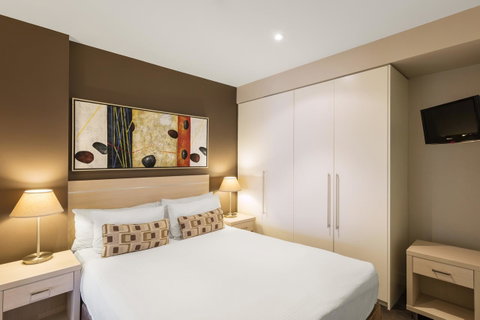Apartments @ 16 Holdfast - Accommodation in Bendigo 9