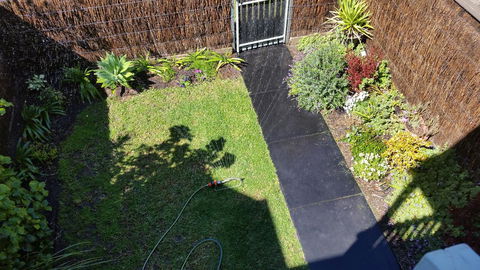 Townhouse On The Marina - Accommodation in Bendigo 16