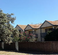 Townhouse On The Marina - Accommodation in Bendigo