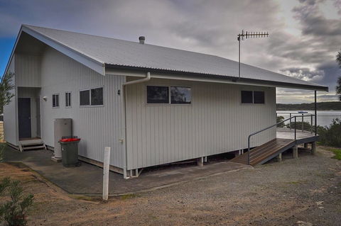 Rest A Shore Coffin Bay - Accommodation in Bendigo 12