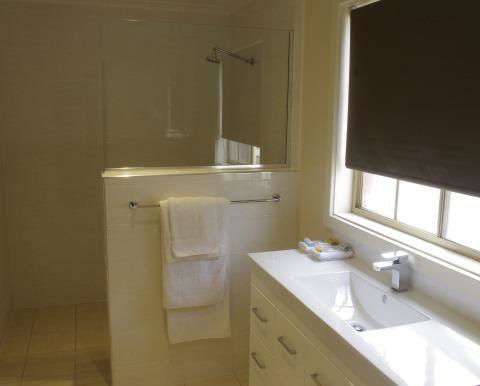 Clare Central - Accommodation in Bendigo 27