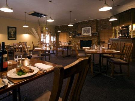 Clare Central - Accommodation in Bendigo 37