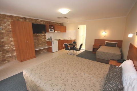 Clare Central - Accommodation in Bendigo 39