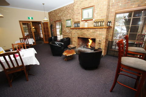 Clare Central - Accommodation in Bendigo 25
