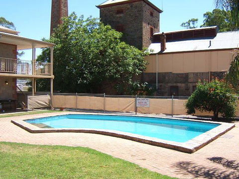 Clare Central - Accommodation in Bendigo 26