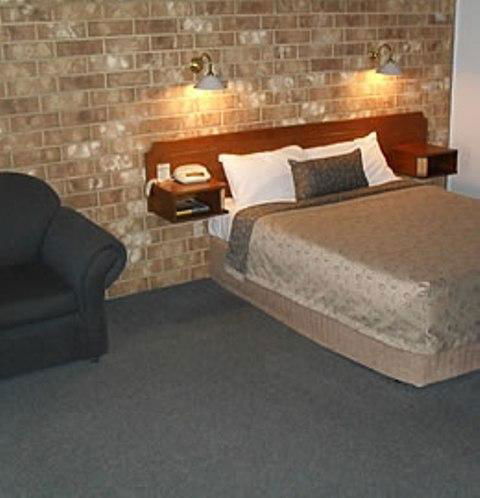 Clare Central - Accommodation in Bendigo 21