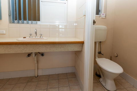 Blue Seas Motel - Accommodation in Bendigo 10