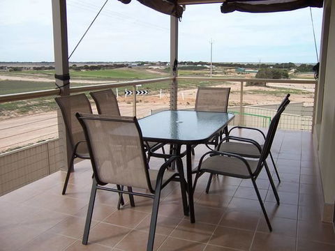 Relax On Par - Accommodation in Bendigo 11